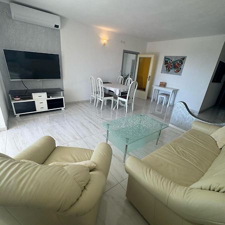 Apartman Kartec Krk Town Eksteriør billede