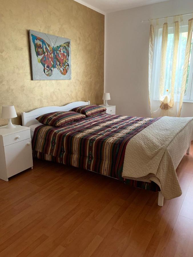 Apartman Kartec Krk Town Eksteriør billede