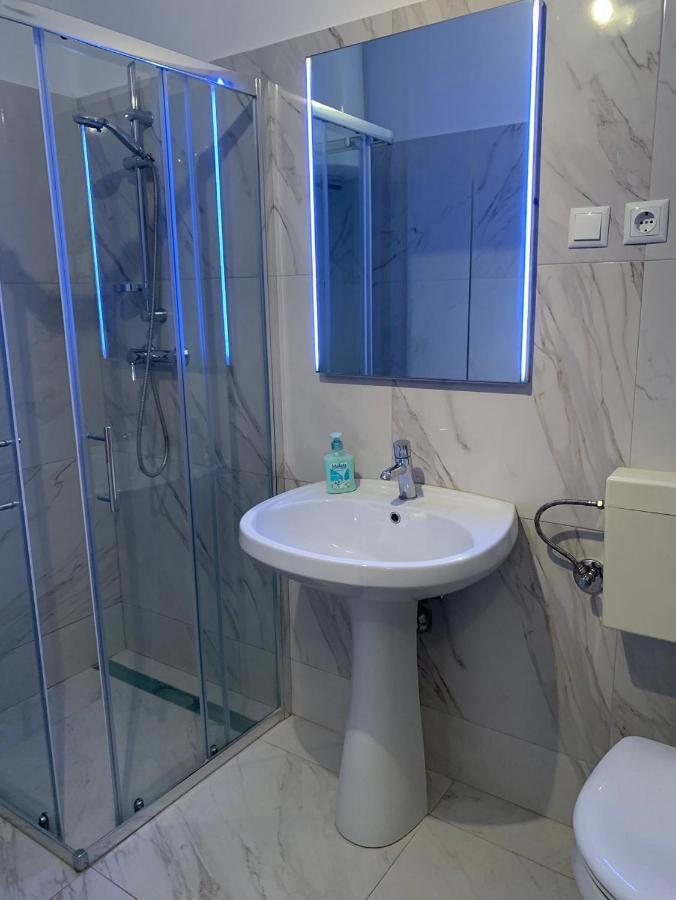 Apartman Kartec Krk Town Eksteriør billede