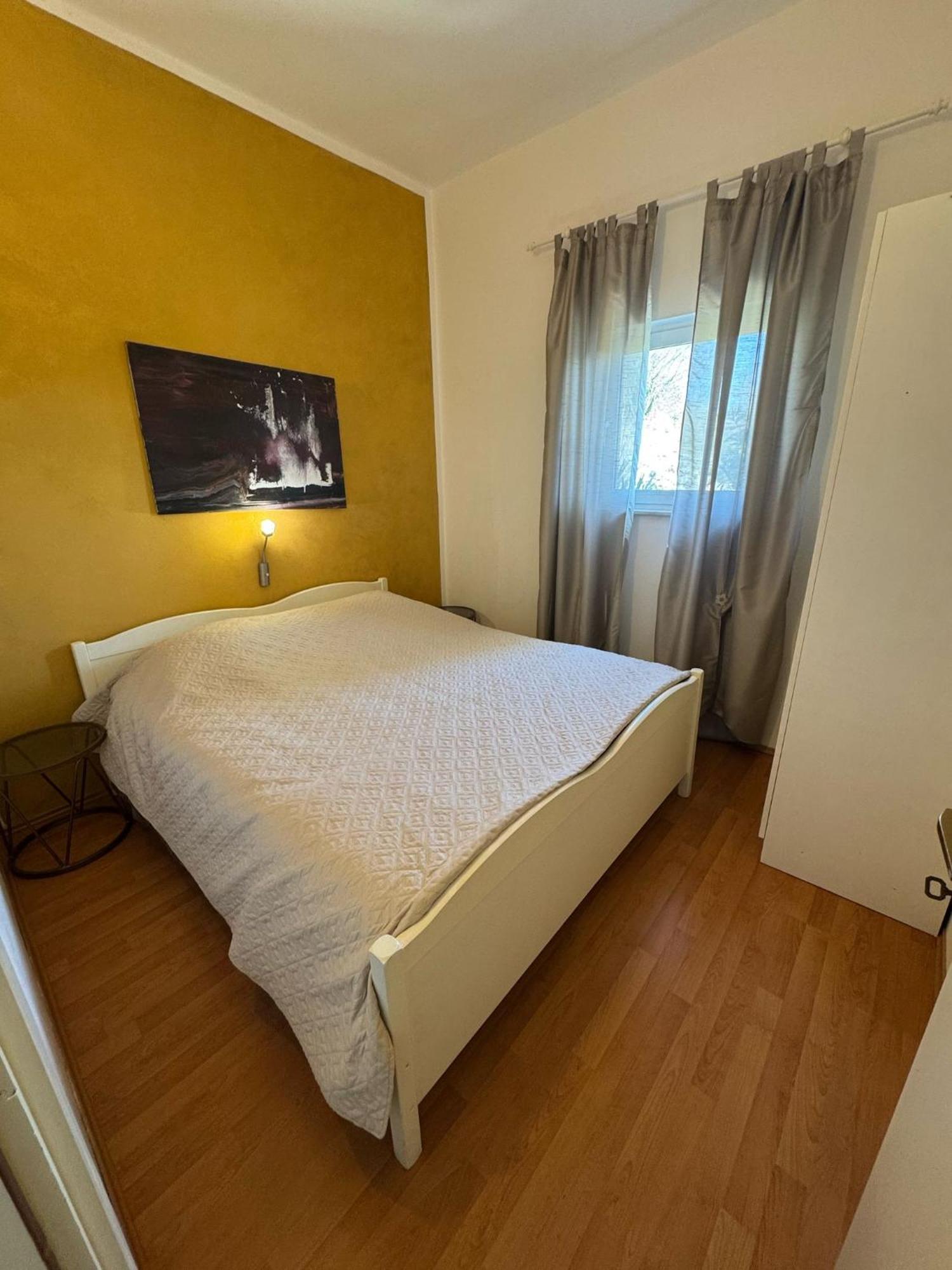 Apartman Kartec Krk Town Eksteriør billede