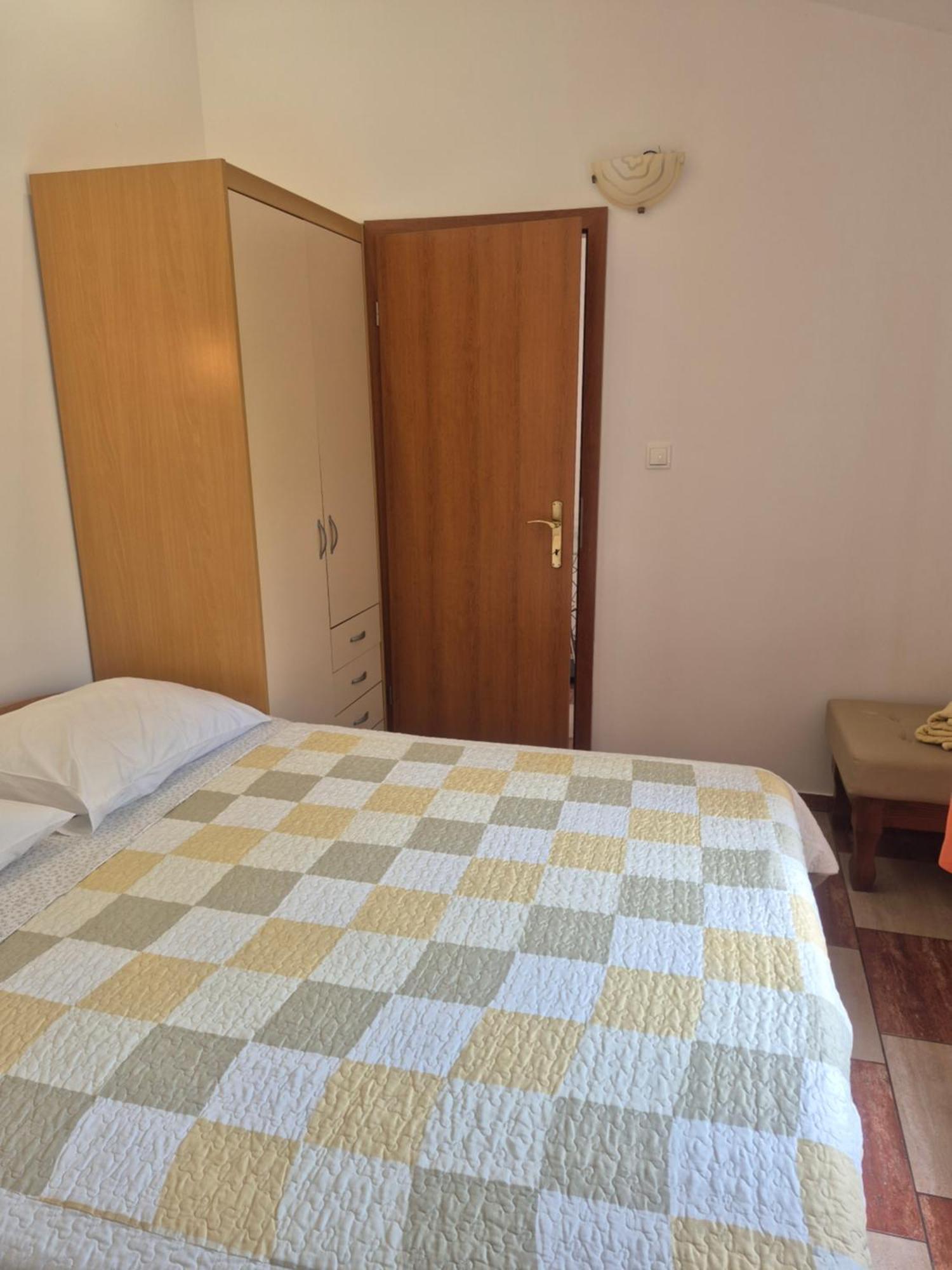 Apartman Kartec Krk Town Eksteriør billede
